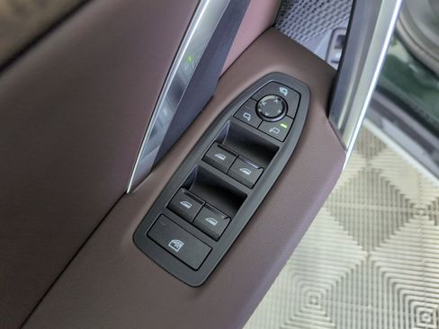 Used 2025 BMW X1 xDrive28i w/ Premium Package image 20