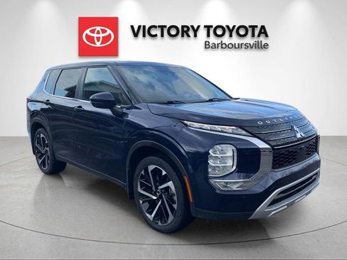 Used 2023 Mitsubishi Outlander SE image 5