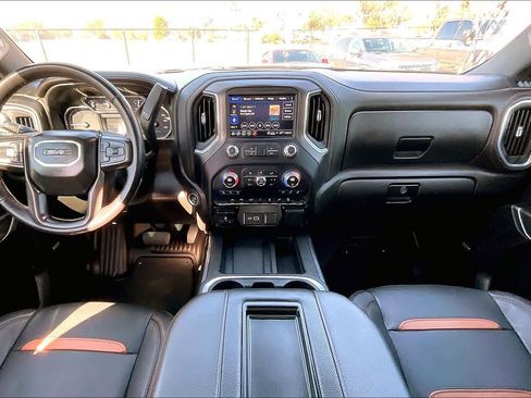 Used 2022 GMC Sierra 1500 AT4 w/ AT4 Preferred Package image 15
