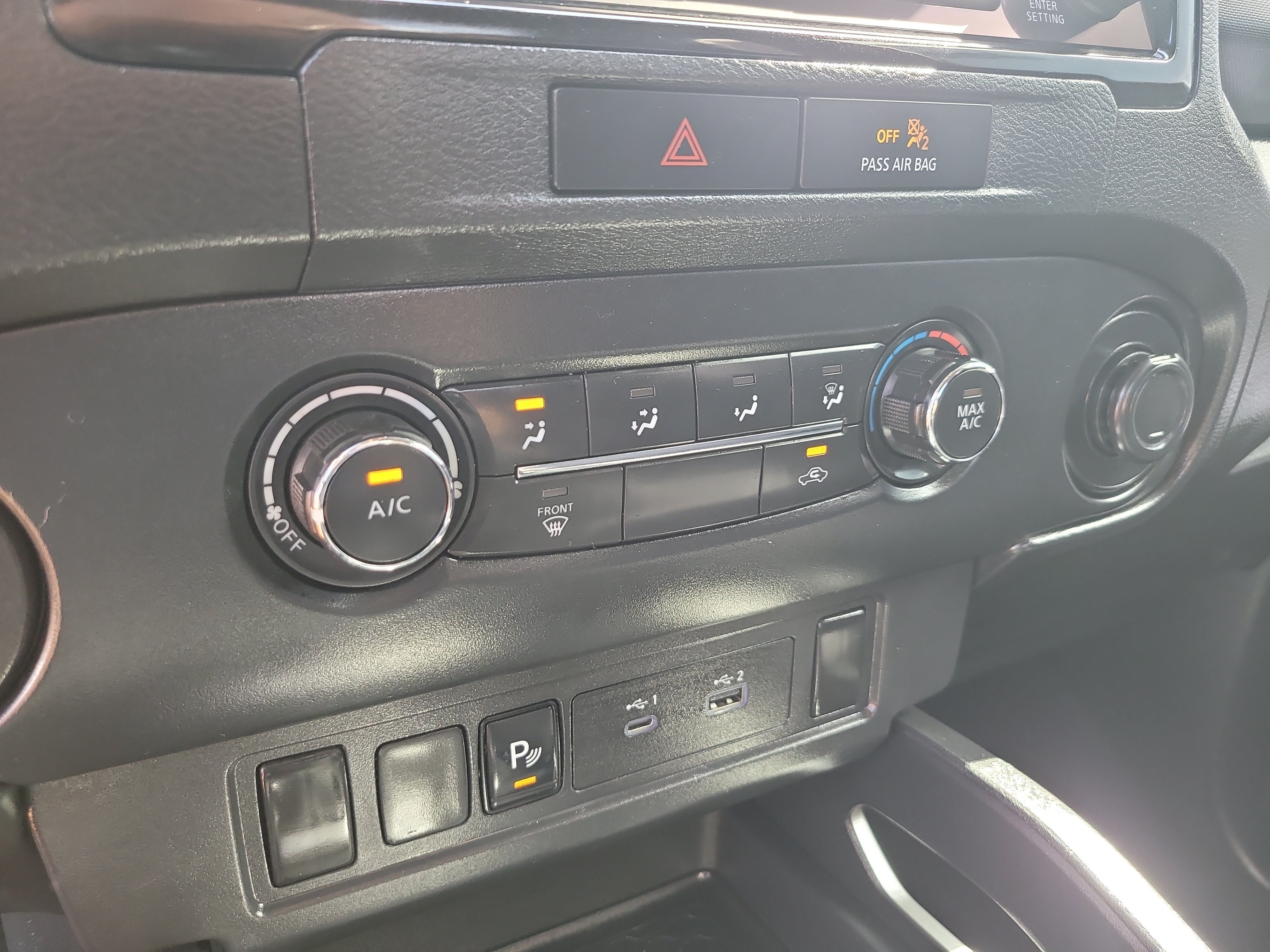 Used 2022 Nissan Frontier SV w/ Technology Package RWD image 20
