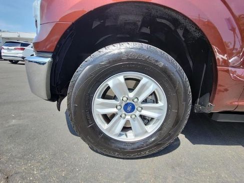 Used 2015 Ford F150 XLT w/ Trailer Tow Package RWD image 30