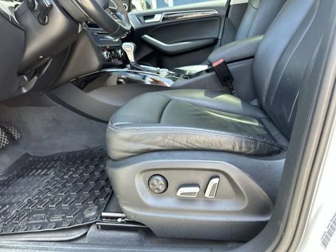Used 2016 Audi Q5 2.0T Premium Plus w/ Technology Package AWD/4WD image 13