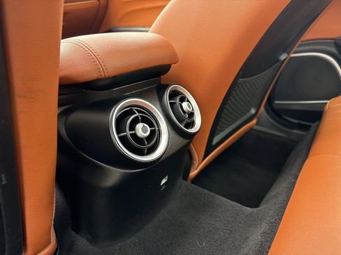 Used 2019 Alfa Romeo Giulia Sprint w/ Cold Weather Package image 16