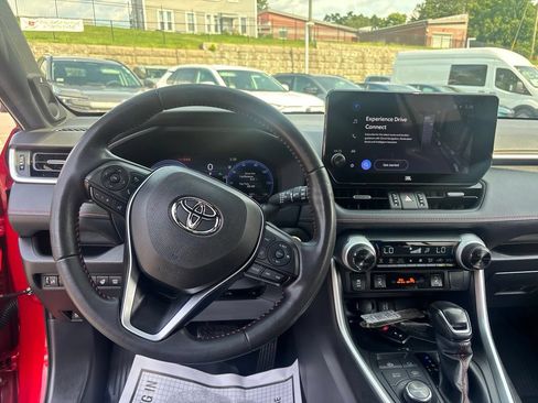 Used 2023 Toyota RAV4 XSE w/ Weather Package AWD/4WD image 14