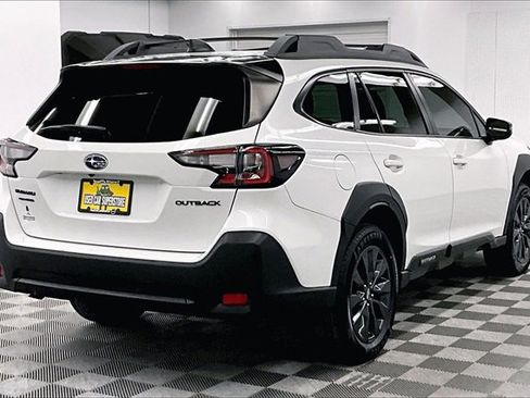 Used 2024 Subaru Outback Onyx Edition image 12