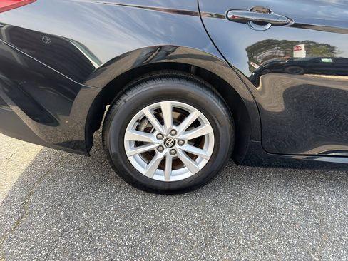 Used 2025 Toyota Camry LE image 15