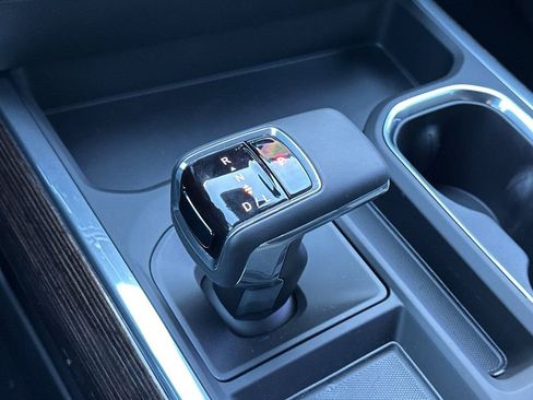 New 2026 GMC Sierra 1500 Elevation w/ Preferred Package image 19