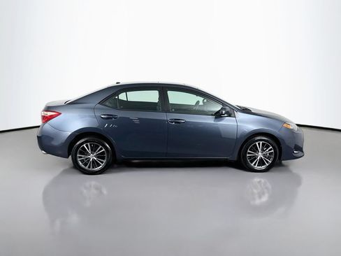 Used 2017 Toyota Corolla LE FWD image 4