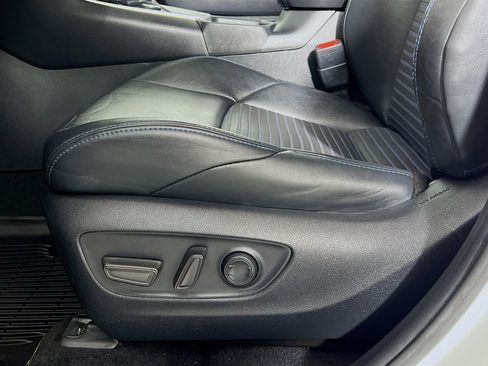 Used 2021 Toyota RAV4 XSE AWD/4WD image 20