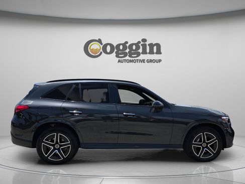 New 2026 Mercedes-Benz GLC 300 image 6