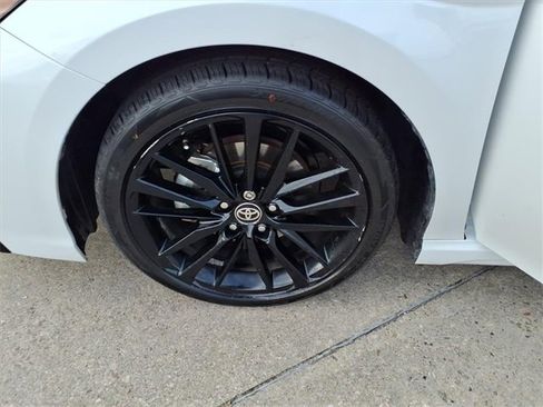 Used 2023 Toyota Camry XSE image 19