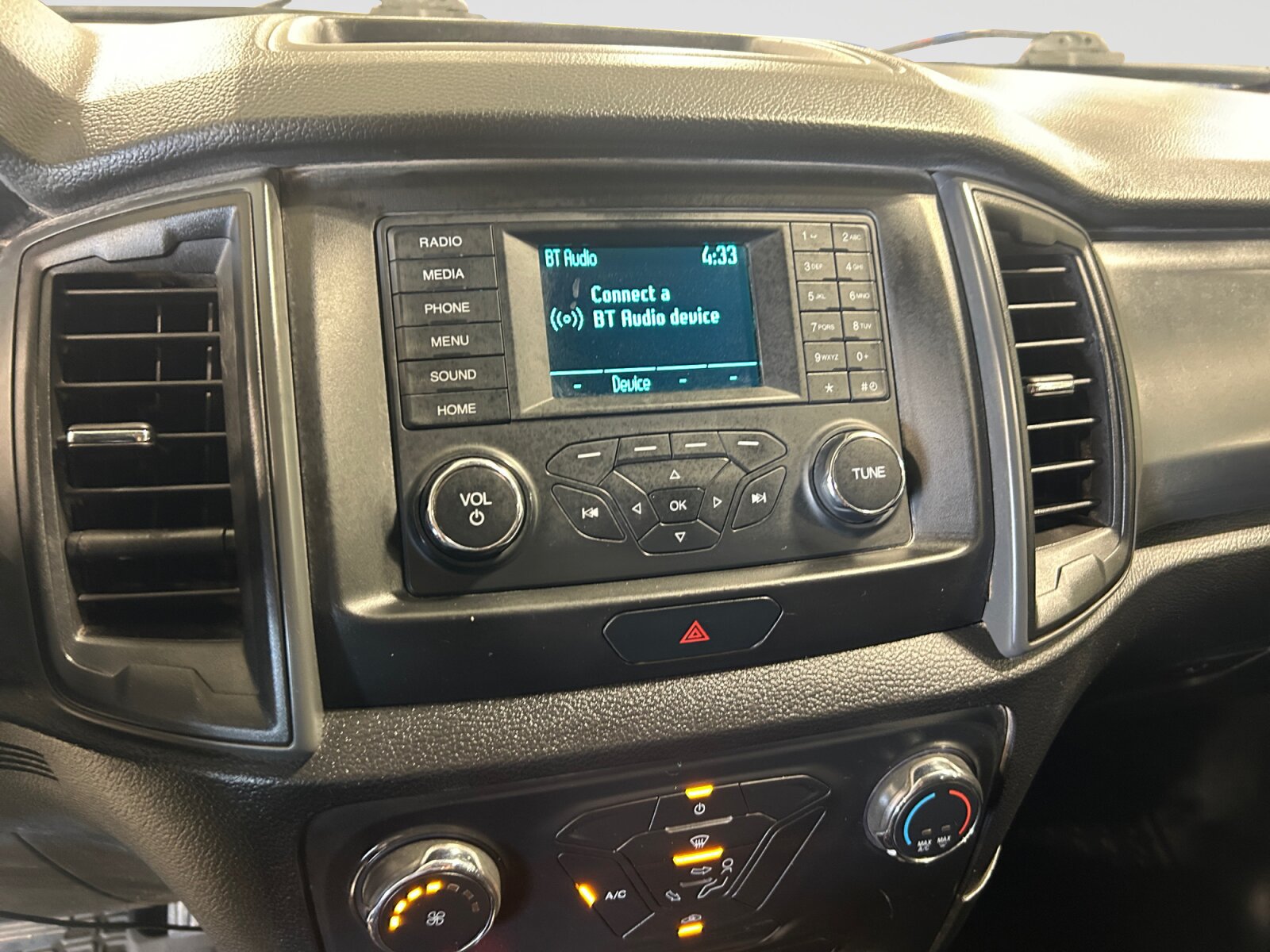 Used 2023 Ford Ranger XL w/ Bed Utility Package AWD/4WD image 15