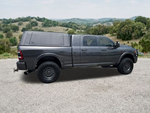 Used 2024 RAM 3500 Limited AWD/4WD image 10