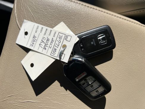 Used 2017 Honda CR-V Touring image 35