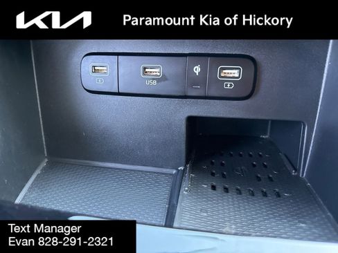 Used 2024 Kia Carnival SX FWD image 33