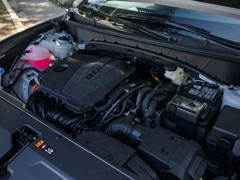 New 2026 Hyundai Tucson SE image 7