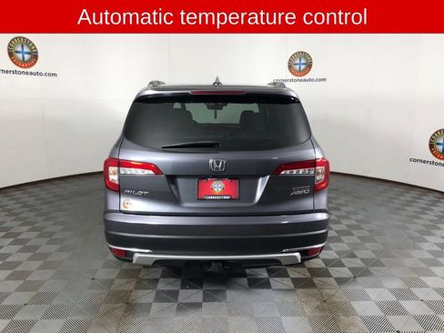 Used 2022 Honda Pilot Touring image 17