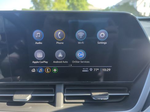 Certified 2024 Chevrolet Trax RS FWD image 21