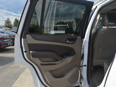 Used 2016 Chevrolet Tahoe LT w/ Luxury Package image 25