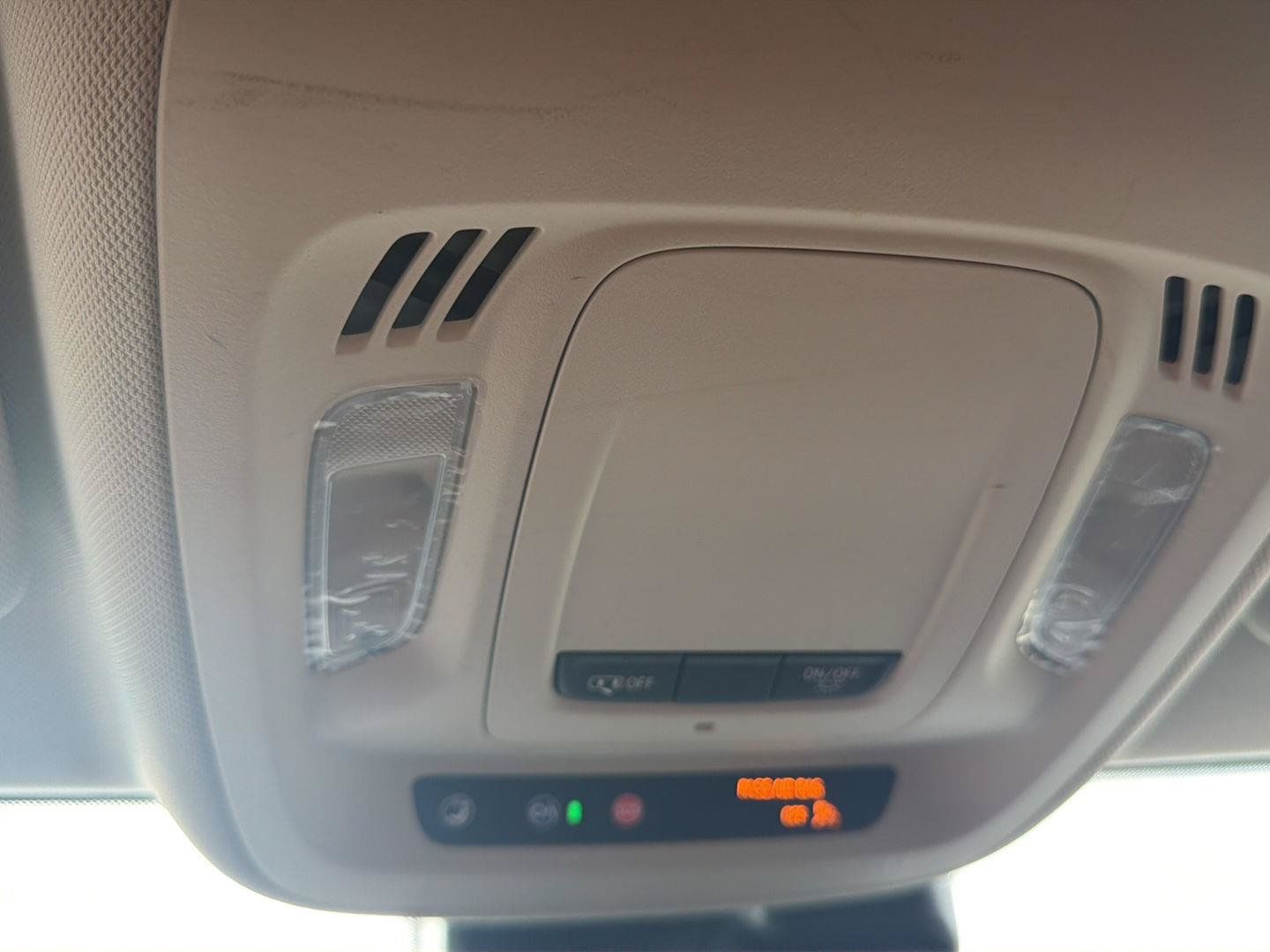 Used 2022 Buick Envision Preferred FWD image 21