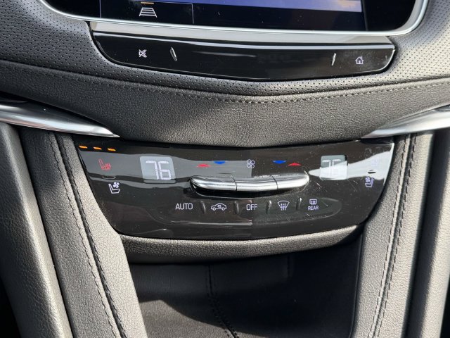 Certified 2024 Cadillac XT5 Premium Luxury AWD/4WD image 26