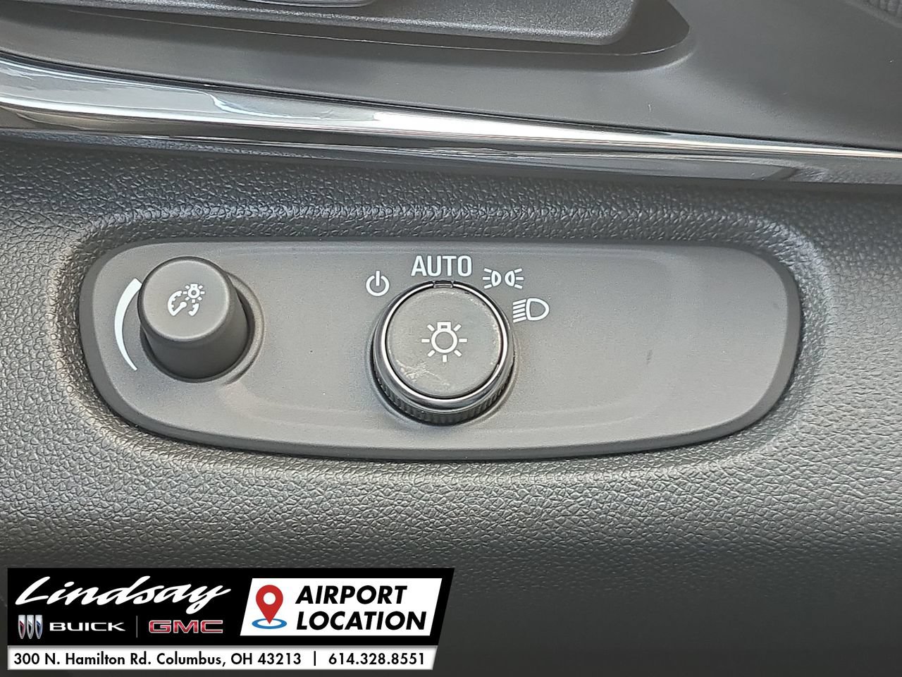 New 2026 Buick Envista Sport Touring w/ Convenience I Package FWD image 18