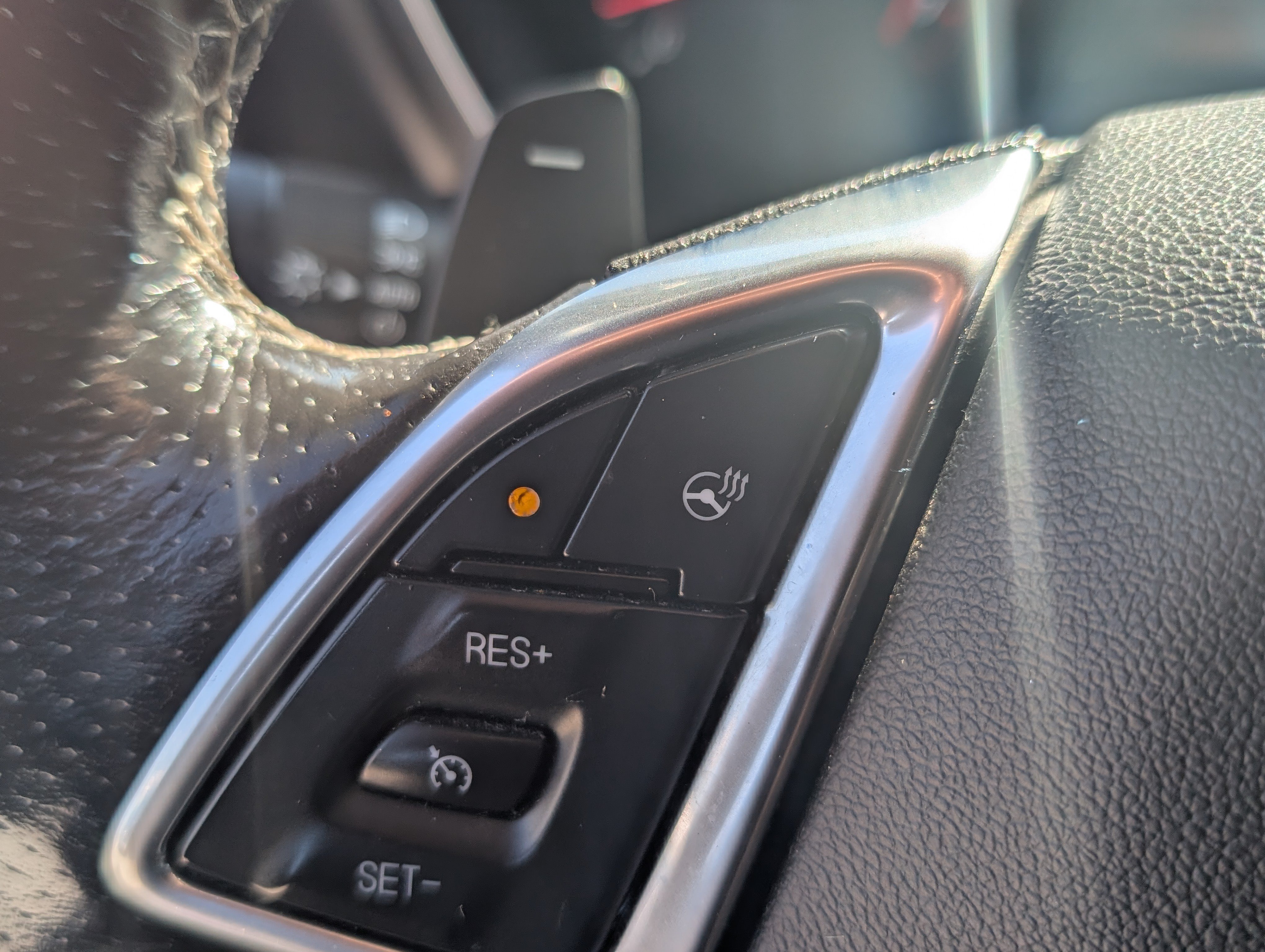 Used 2020 Chevrolet Camaro SS RWD image 25