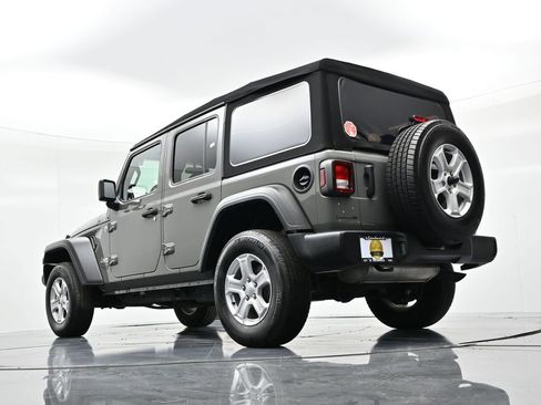 Used 2020 Jeep Wrangler Unlimited Sport S image 18