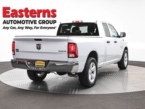 Used 2024 RAM 1500 Classic SLT AWD/4WD image 5