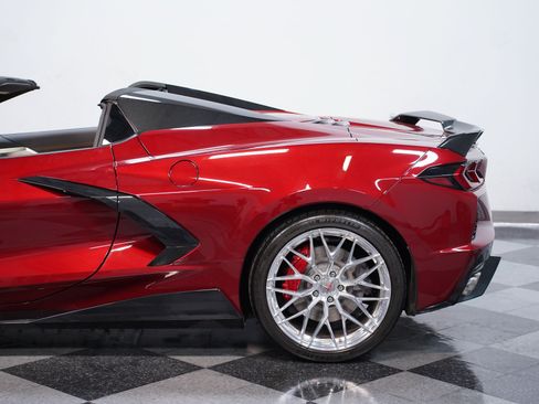 Used 2020 Chevrolet Corvette Stingray Preferred Conv w/ 2LT Preferred Equipment Group RWD image 19