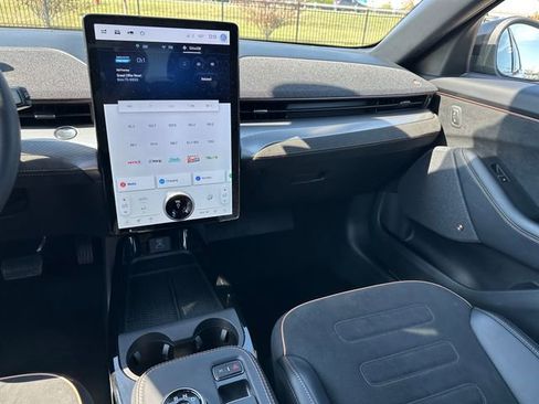 Used 2022 Ford Mustang Mach-E GT image 15