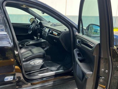 Used 2016 Porsche Macan S AWD/4WD image 71
