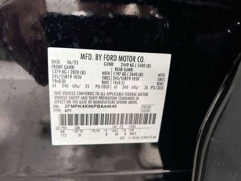 Used 2023 Ford Edge Titanium w/ Cargo Accessory Package AWD/4WD image 26