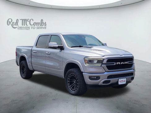 Used 2021 RAM 1500 Laramie AWD/4WD image 1