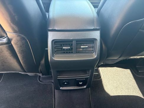 Used 2023 Ford Edge SEL w/ Convenience Package AWD/4WD image 17
