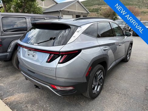 Used 2022 Hyundai Tucson Limited AWD/4WD image 6