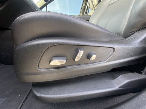 Used 2025 Cadillac XT5 Premium Luxury w/ Technology Package image 12