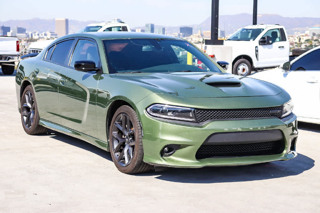 Used 2022 Dodge Charger R/T w/ Blacktop Package RWD image 3