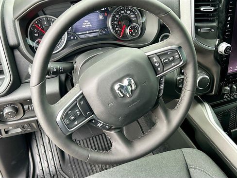 New 2026 RAM 1500 Big Horn AWD/4WD image 36