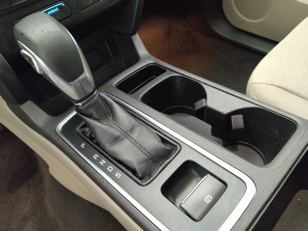 Used 2018 Ford Escape SE FWD image 26