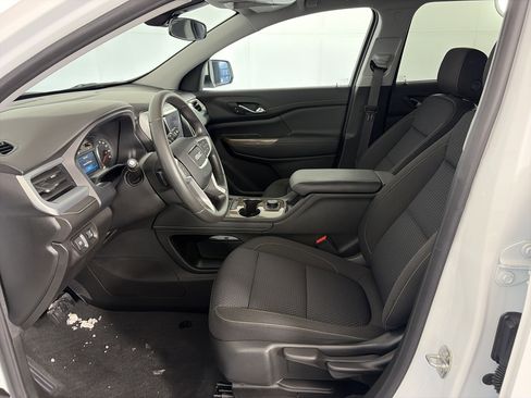 Certified 2023 GMC Acadia SLE image 6