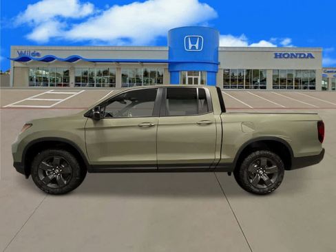New 2026 Honda Ridgeline TrailSport image 2