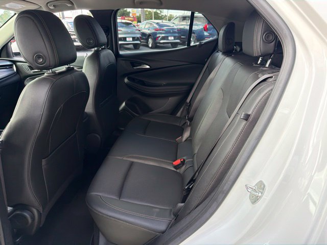 Used 2024 Buick Encore GX Sport Touring w/ Advanced Technology Package FWD image 15