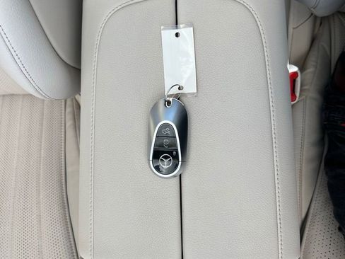 Used 2023 Mercedes-Benz S 500 4MATIC image 58