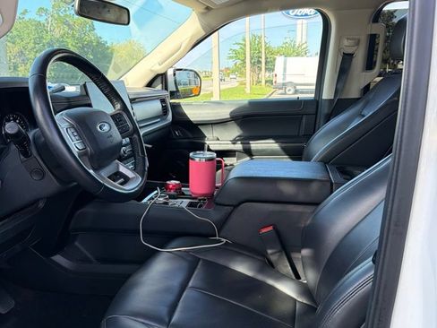 Used 2023 Ford Expedition Max XLT RWD image 6