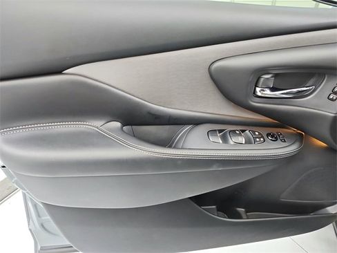 Used 2023 Nissan Murano SL w/ SL Moonroof Package image 38