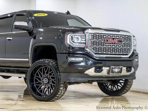 Used 2018 GMC Sierra 1500 Denali AWD/4WD image 2