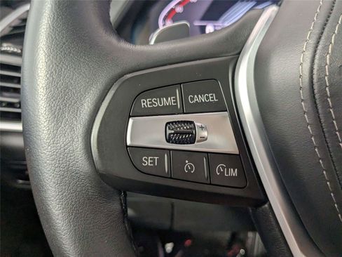 Used 2023 BMW X5 xDrive40i w/ Parking Assistance Package AWD/4WD image 21