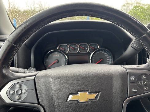 Used 2018 Chevrolet Silverado 1500 LT w/ All Star Edition AWD/4WD image 31
