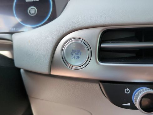 Used 2025 Hyundai Palisade SEL FWD image 26